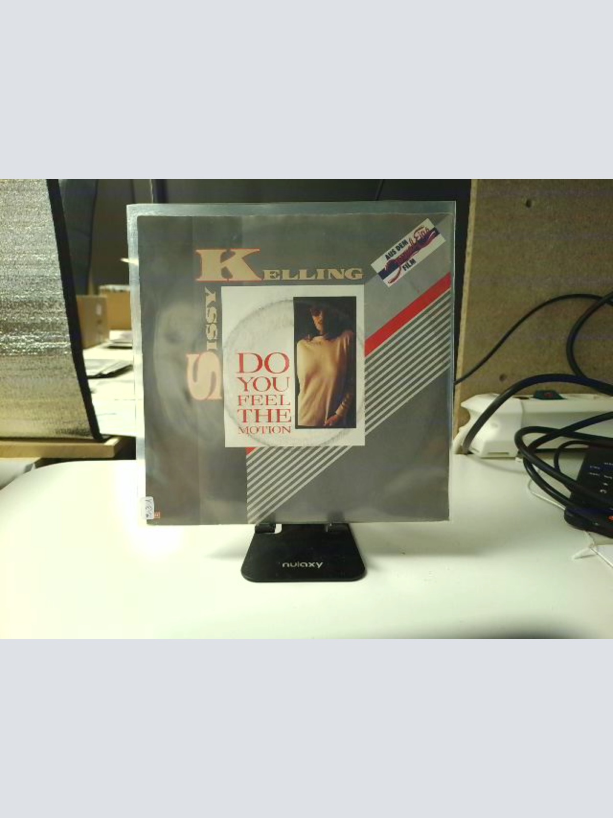 SINGLE / Sissy Kelling – Do You Feel The Motion