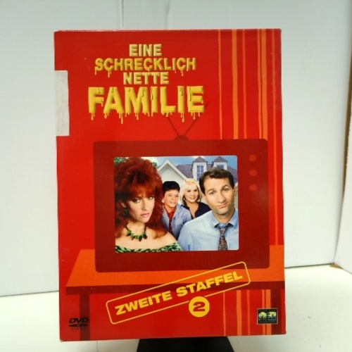 DVD / Eine schrecklich nette Familie - Staffel 2 [3 DVDs]