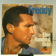 SINGLE / Freddy* – Eine Handvoll Reis