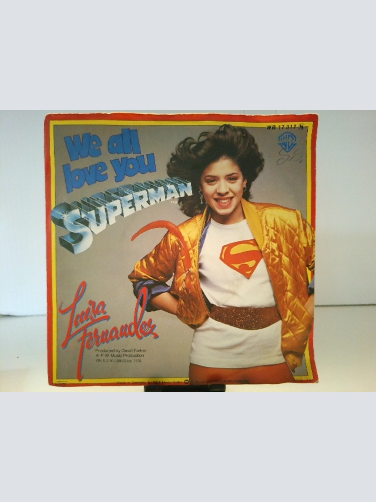 SINGLE / Luisa Fernandez – We All Love You Superman