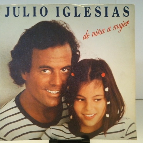 SINGLE / Julio Iglesias – De Niña A Mujer