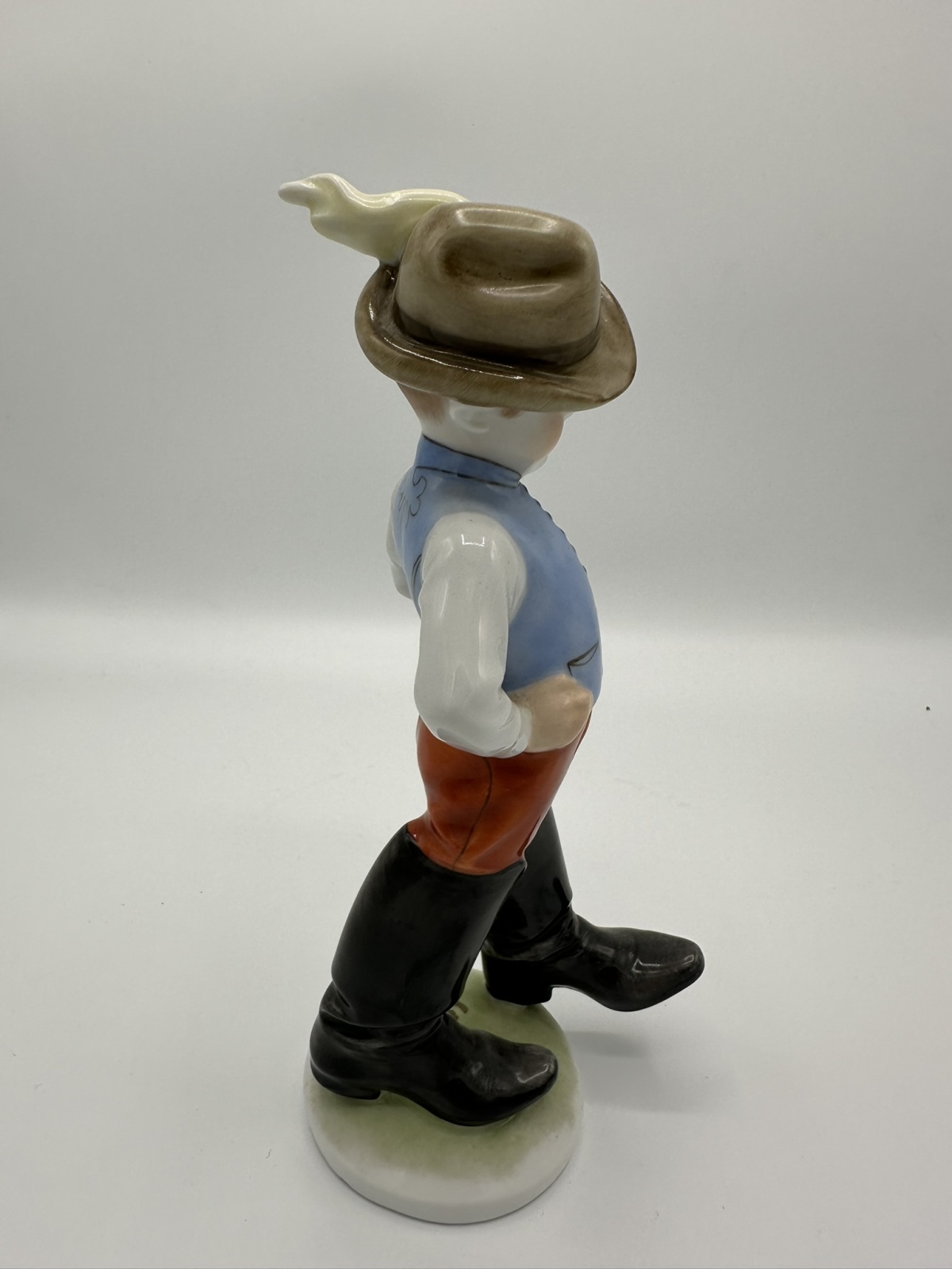 Herend „In Vaters Stiefel“