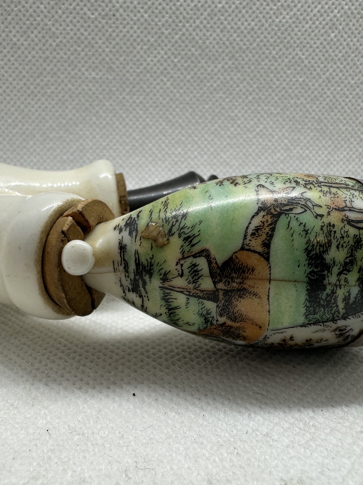 Antike Gesteckpfeife mit zwei Porzellanköpfen Jagdmotiv (Reh, Auerhahn)