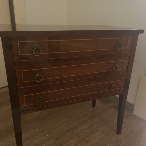 Schöne kleine Kommode / Kasterl mit 3 Lade (21)