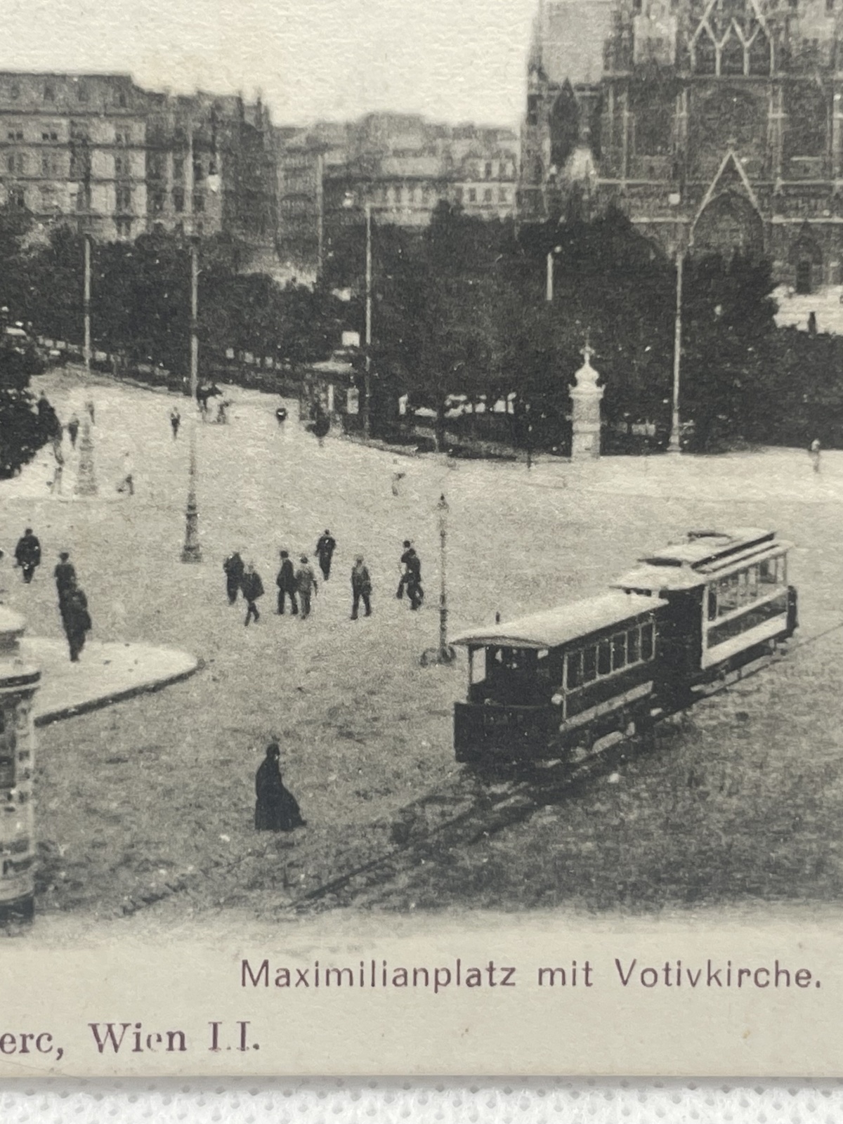 AK Wien Schottengasse Maximilianplatz mit Votivkirche