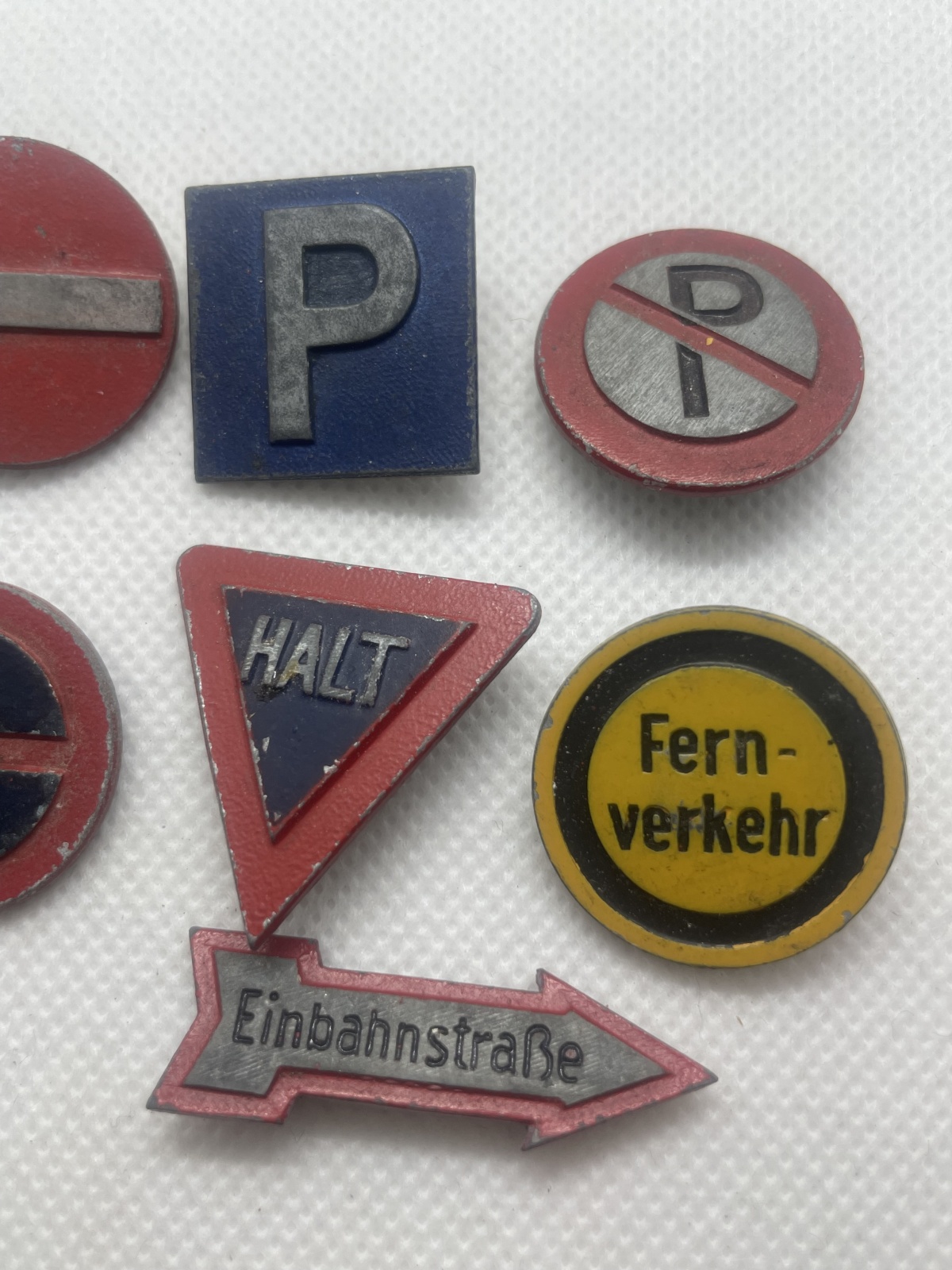 WHW - Winterhilfswerk - Verkehrsschilder