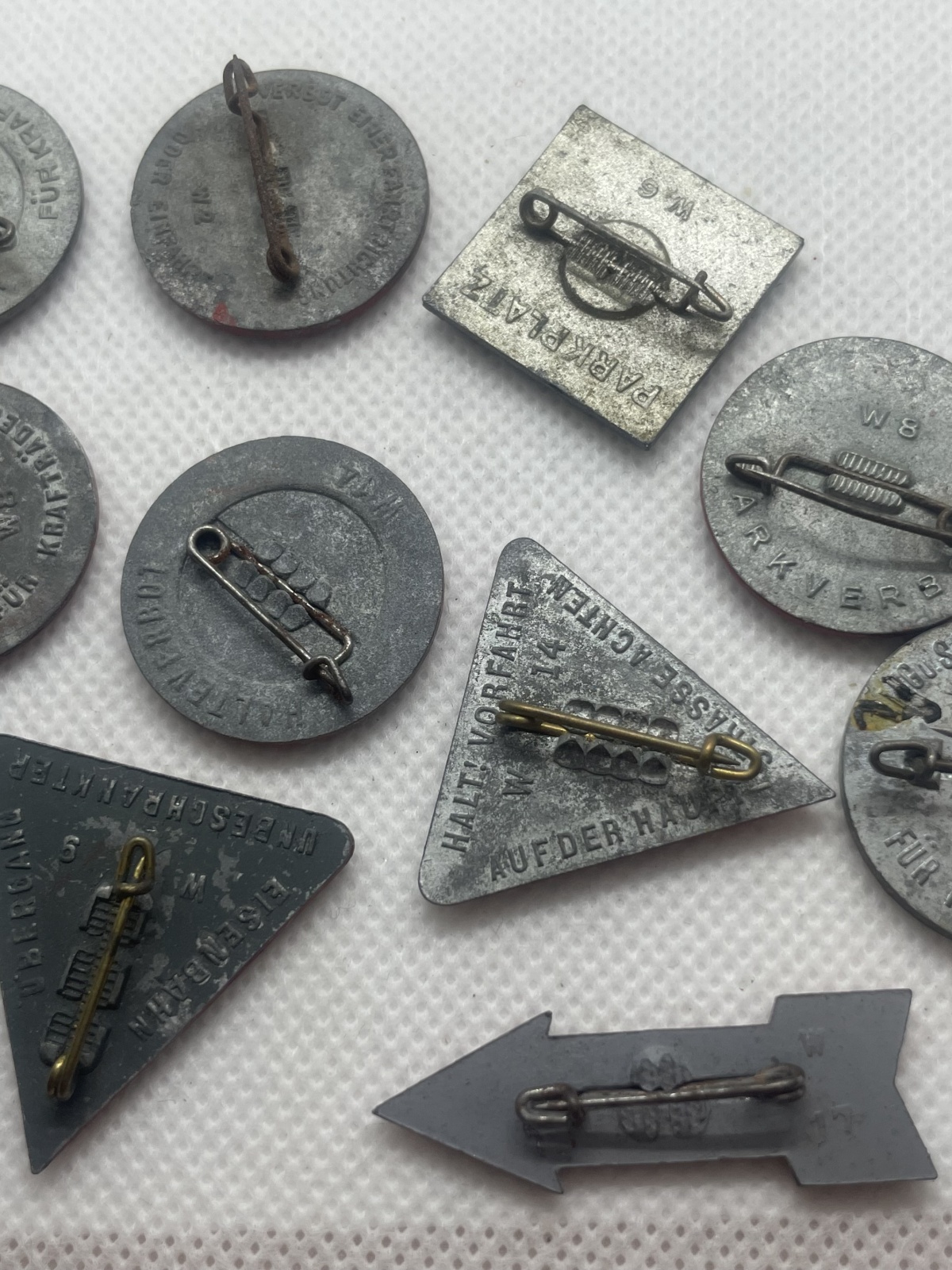 WHW - Winterhilfswerk - Verkehrsschilder