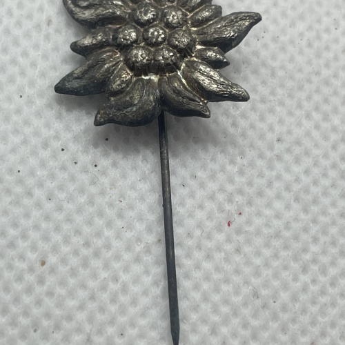 WHW Edelweiß Anstecknadel