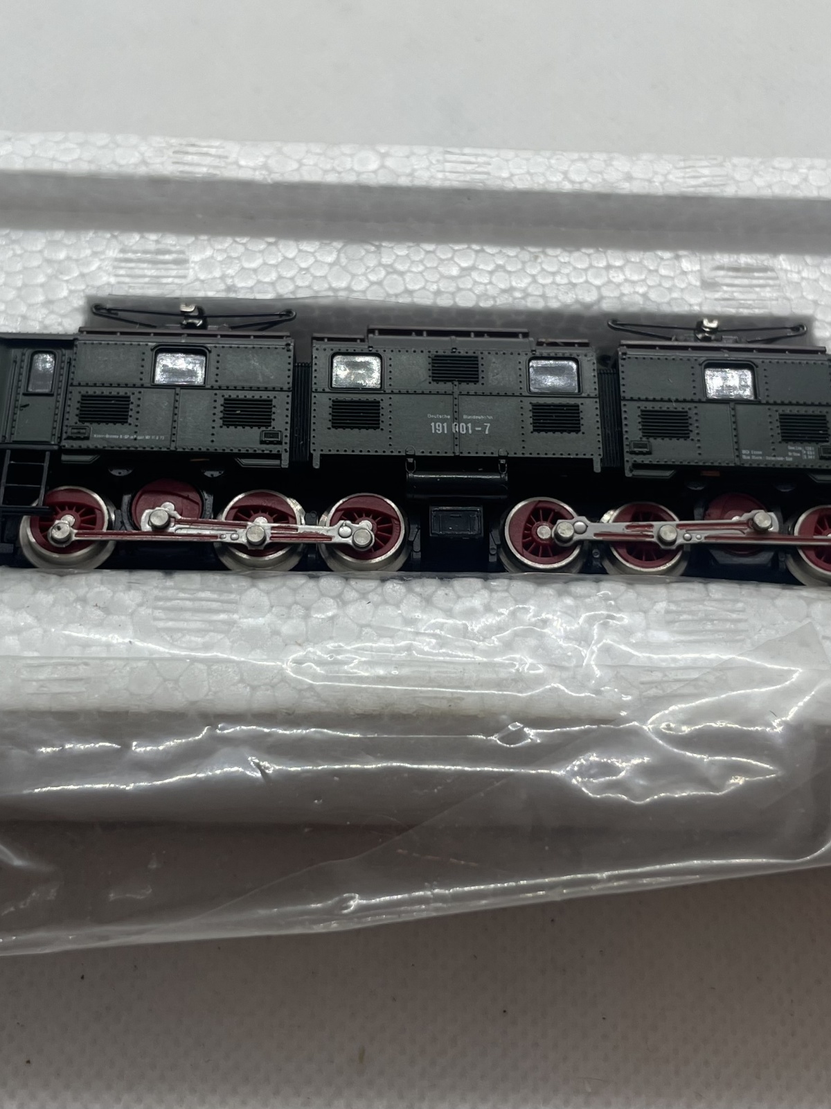 E-Lokomotive BR 191 001-7, Roco 02155A