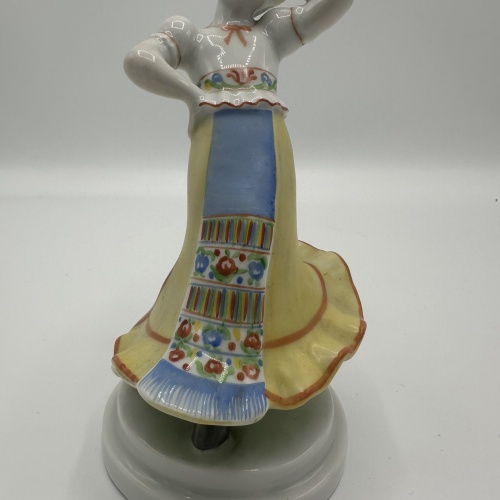 Herend Volkstänzerin/selten