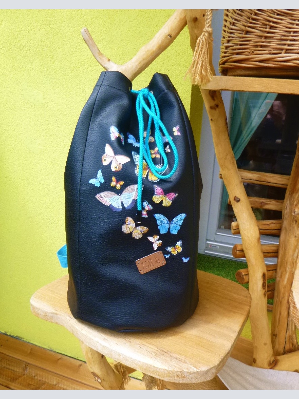 Seesack Rucksack schwarzes Kunstleder mit Schmetterlinge