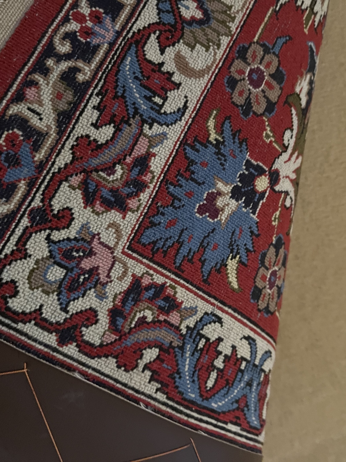 T111 - Isfahan - 317x210 cm / (N400)