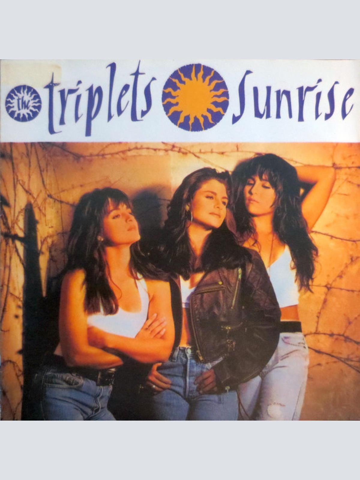 Vinyl / The Triplets (2) - Sunrise