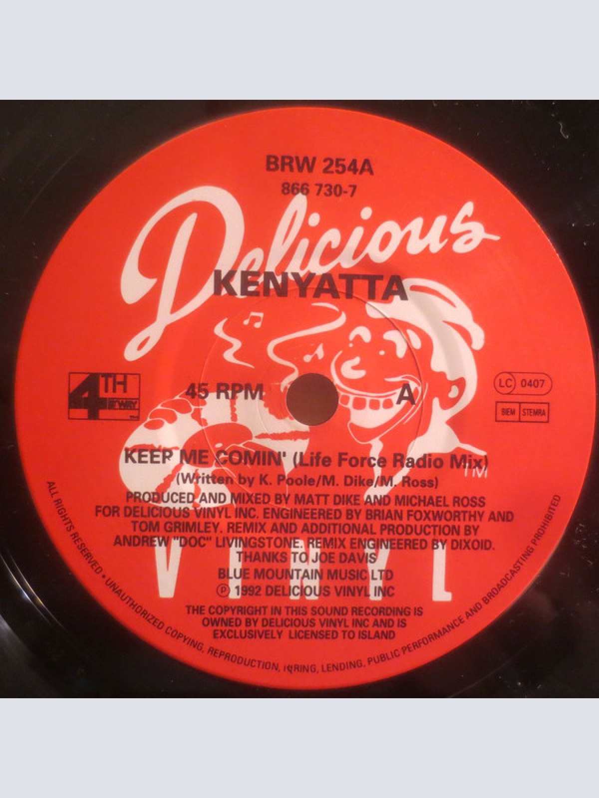 Vinyl / Kenyatta - Keep Me Comin'