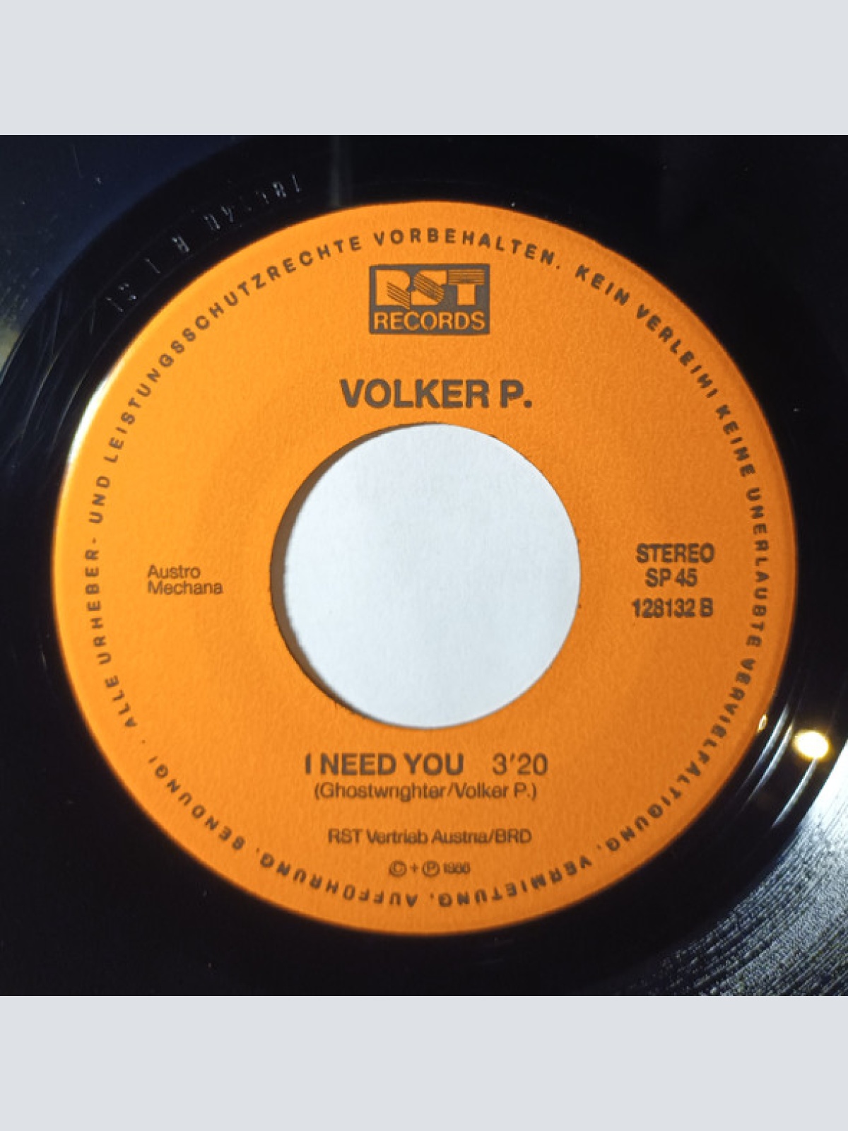 Vinyl / Volker P.* - I Need You