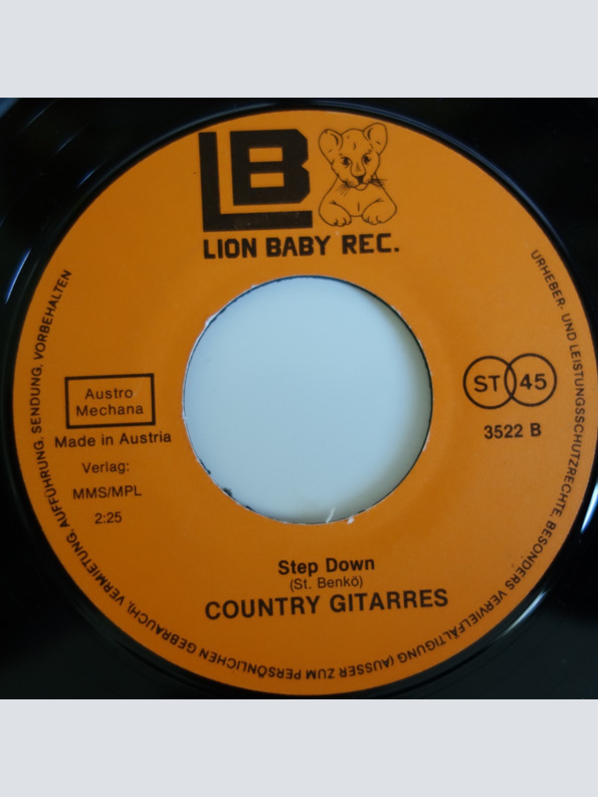 Vinyl / Roland C.* - Dynamite Women