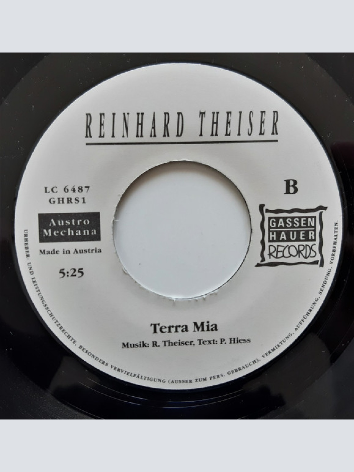 Vinyl / Reinhard Theiser - Drunt In Der Schottergruabm