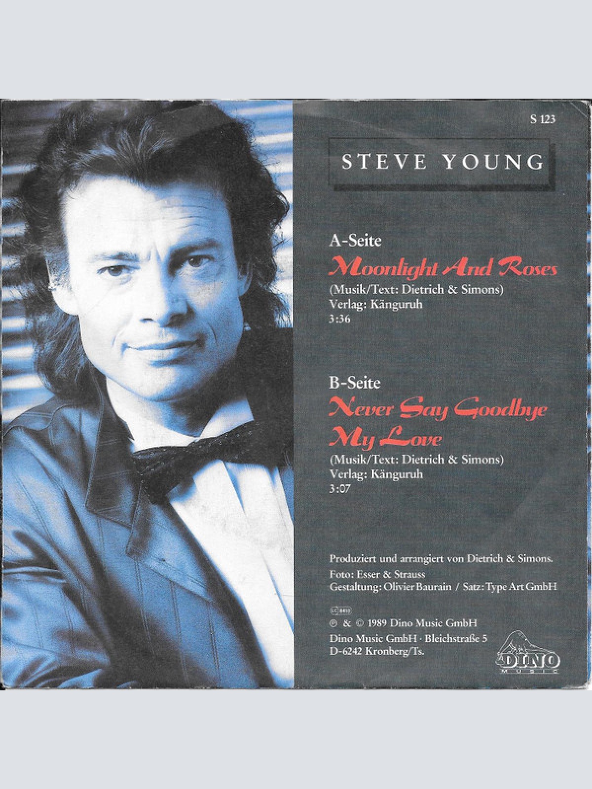 Vinyl / Steve Young (13) - Moonlight & Roses