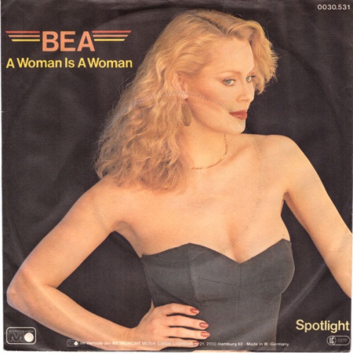 Vinyl / Bea - A Woman Is A Woman