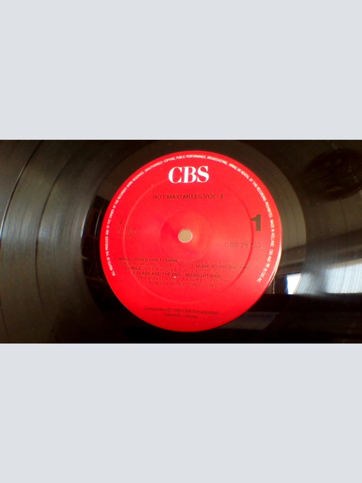 Vinyl / Various - Hot Maxi Mixes Vol. 4