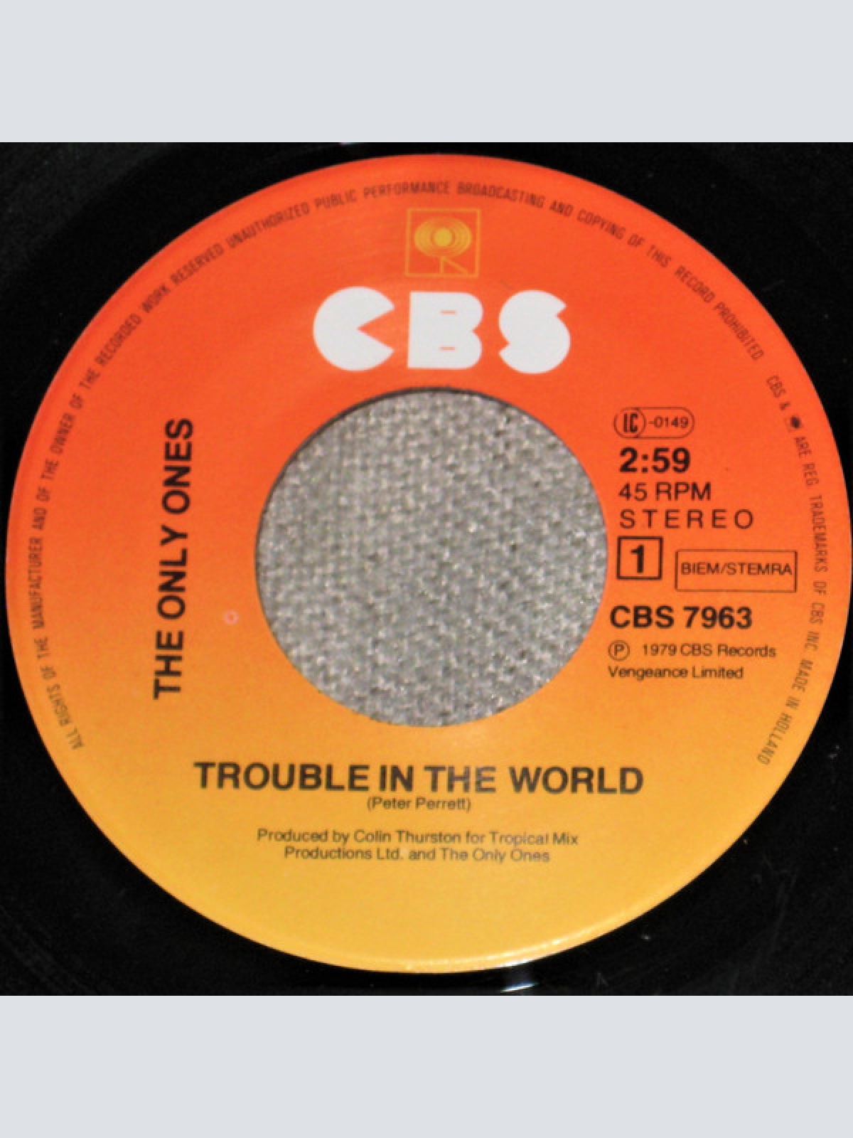 Vinyl / The Only Ones - Trouble In The World