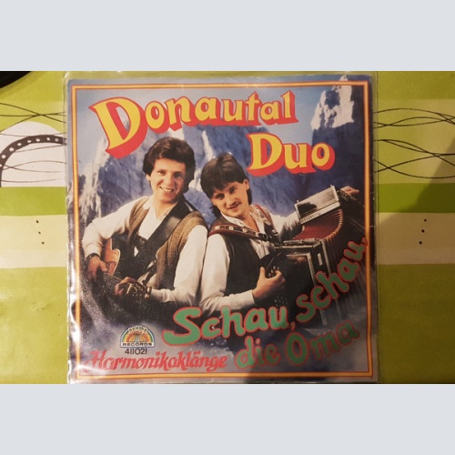 Vinyl / Donautal Duo - Schau, Schau, Die Oma
