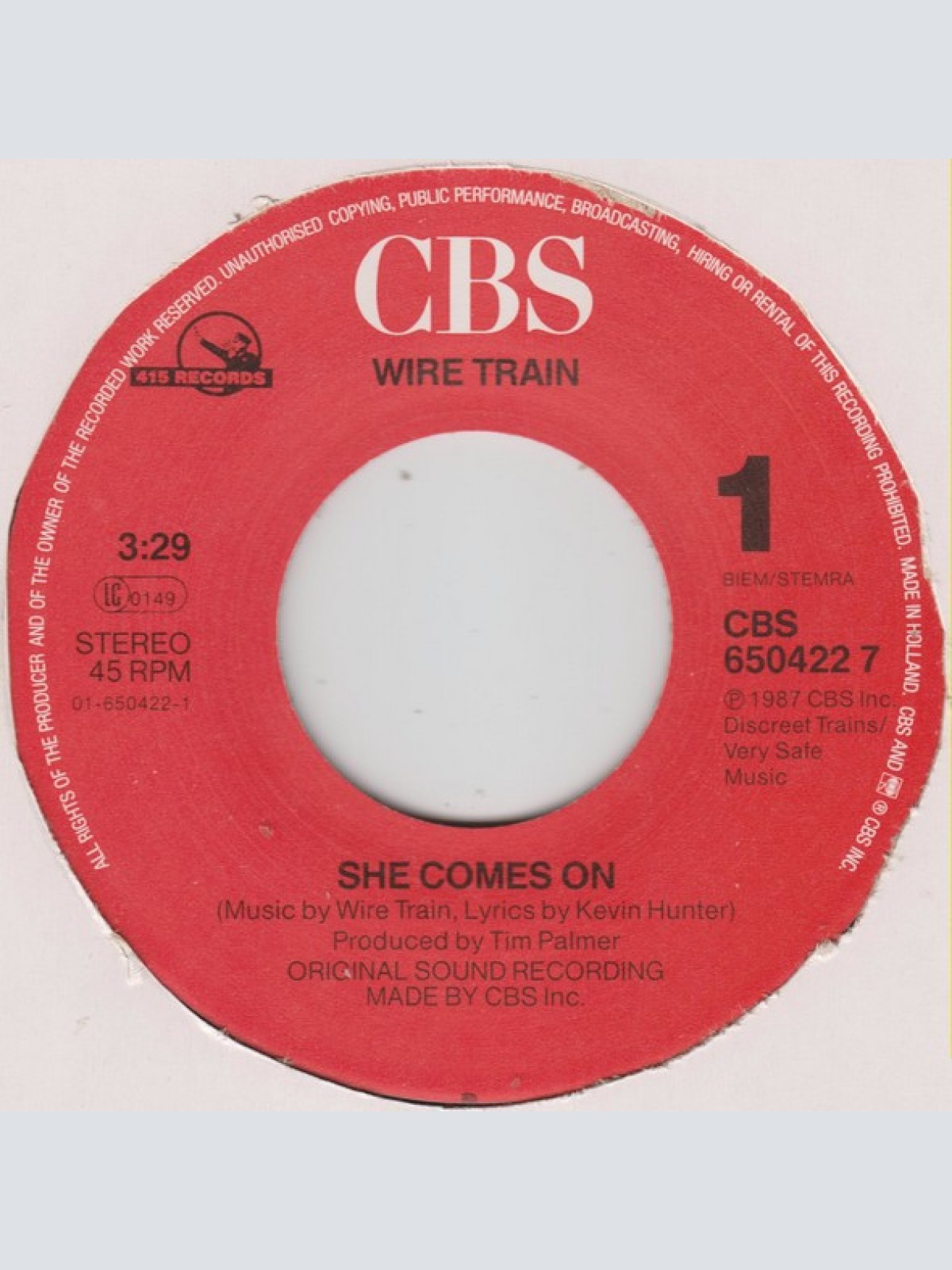 Vinyl / Wire Train - She Comes On