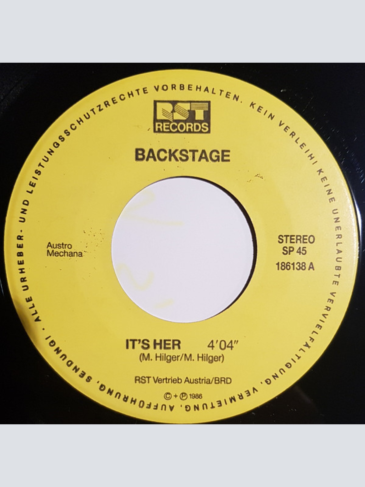 Vinyl / Backstage (4) - It's Her