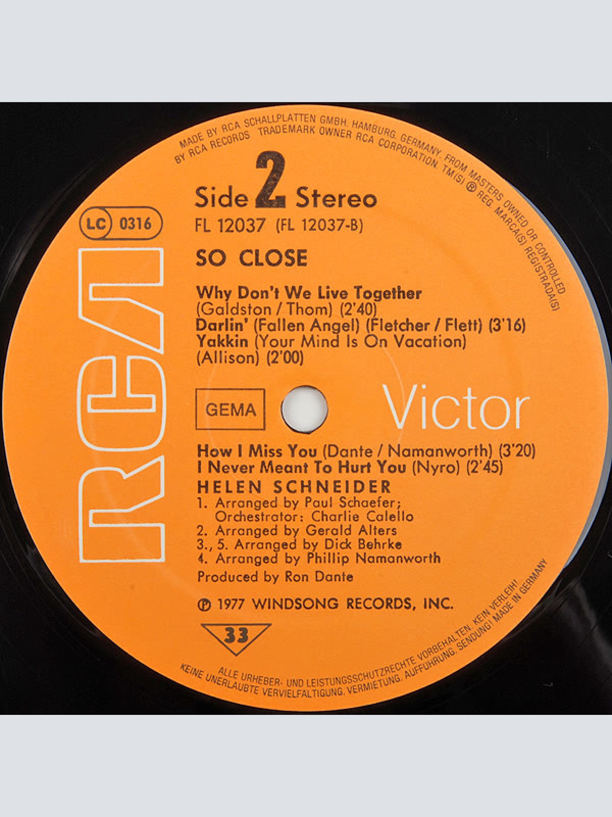 Vinyl / Helen Schneider - So Close