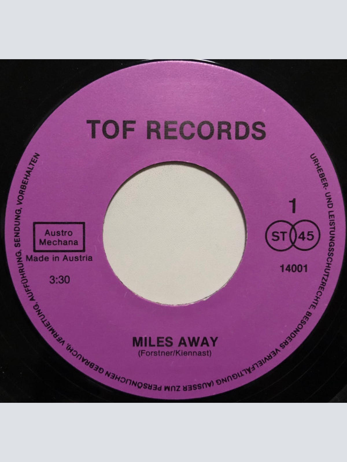 Vinyl / Thomas Forstner - Miles Away
