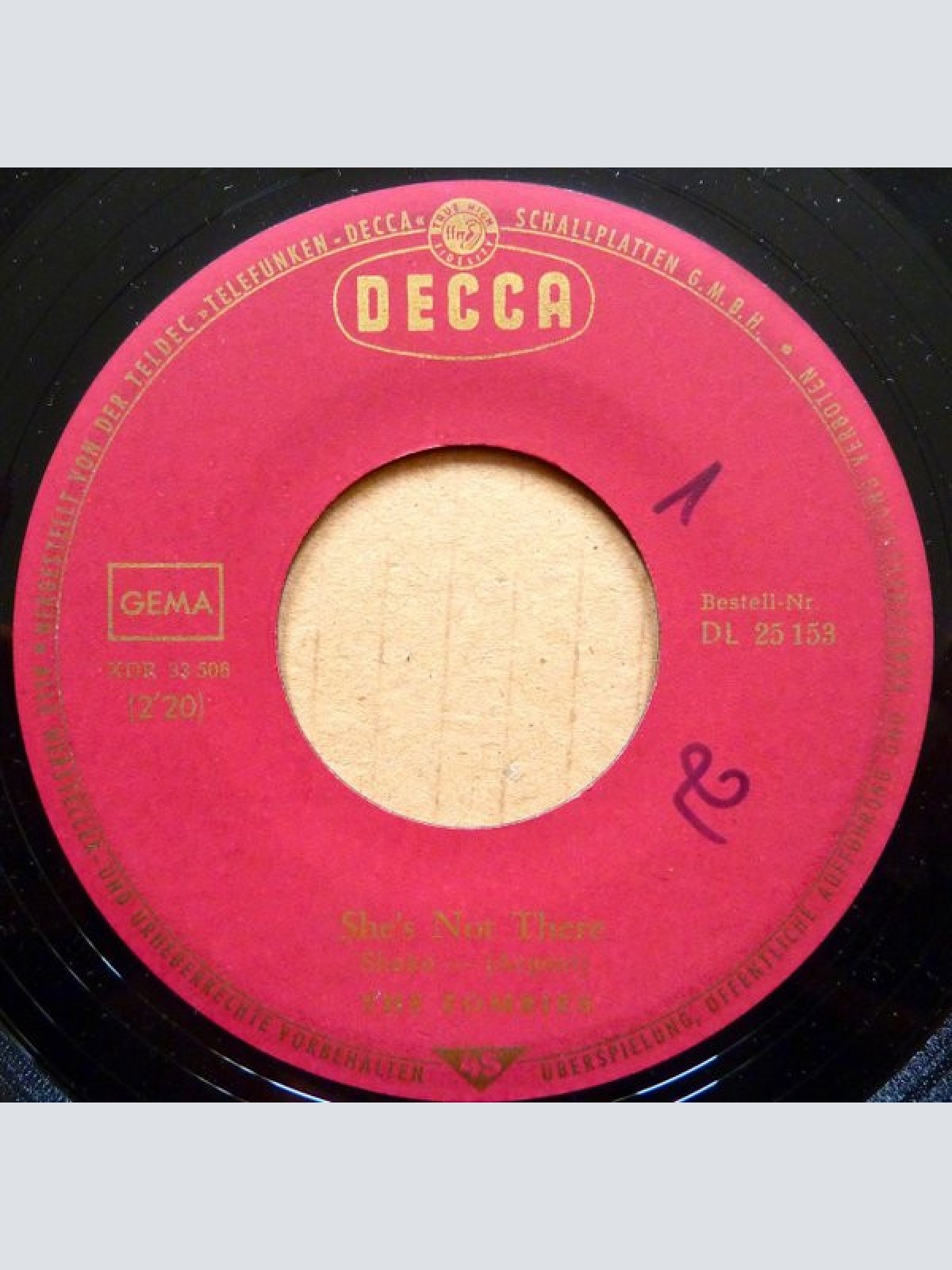 Vinyl / The Zombies - She's Not There