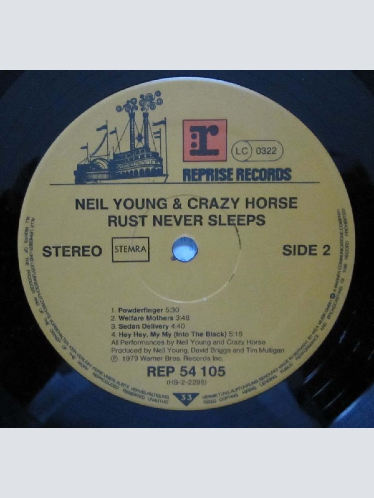 Vinyl / Neil Young & Crazy Horse - Rust Never Sleeps