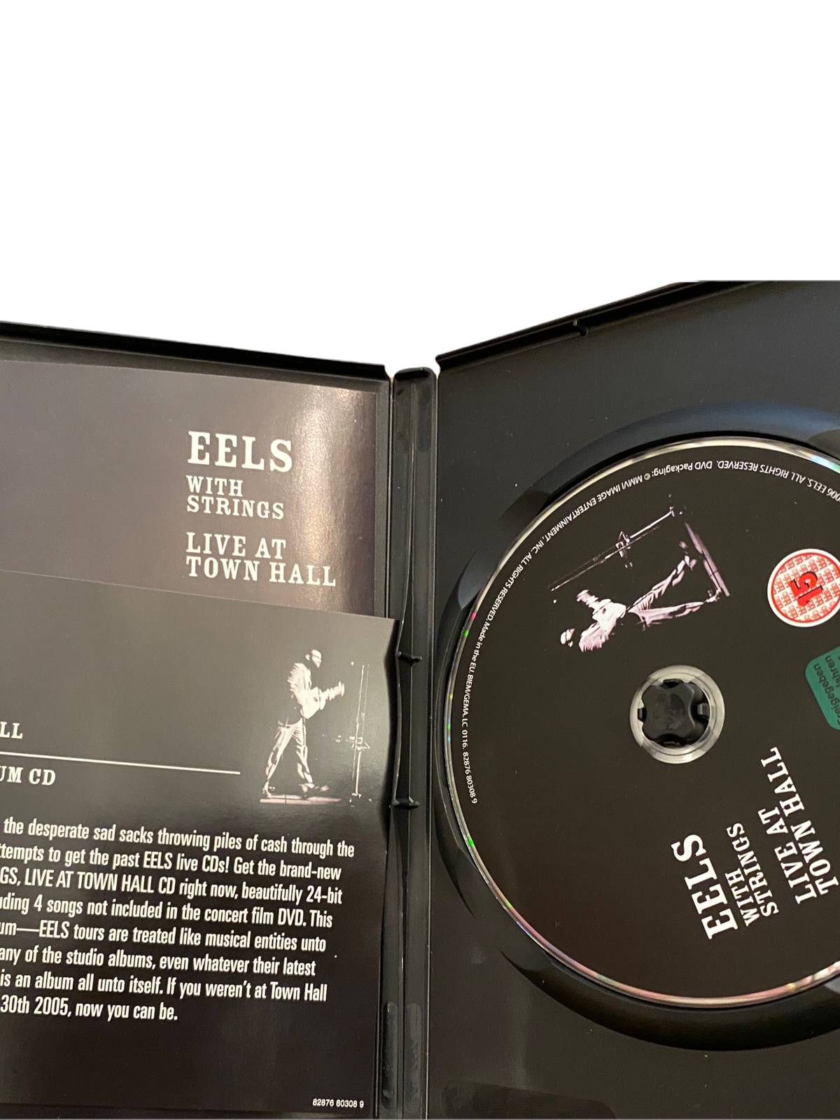 1530 Sony EELS WITH STRINGS - LIVE AT TOWN HALL HC OFFICIAL CONCERT FILM