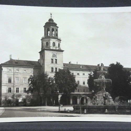 Salzburg Residenzplatz Kirche JW 165610