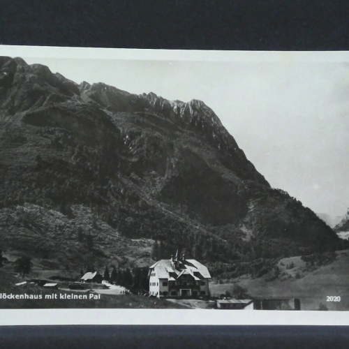 Plöckenhaus mit kleinem Pal JW 402957 F