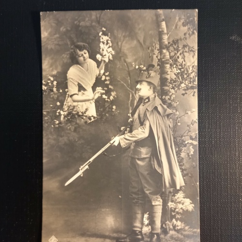 Soldat mit Frau 410508 gr