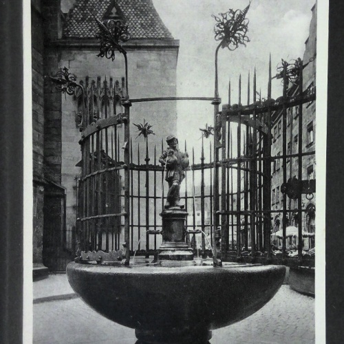 Gänsemännchenbrunnen Nürnberg 80221 jw J