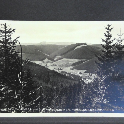 Ausblick a d Thüringer Wald und Manebacher Tal v Großen Hermannstein 140439 jw J