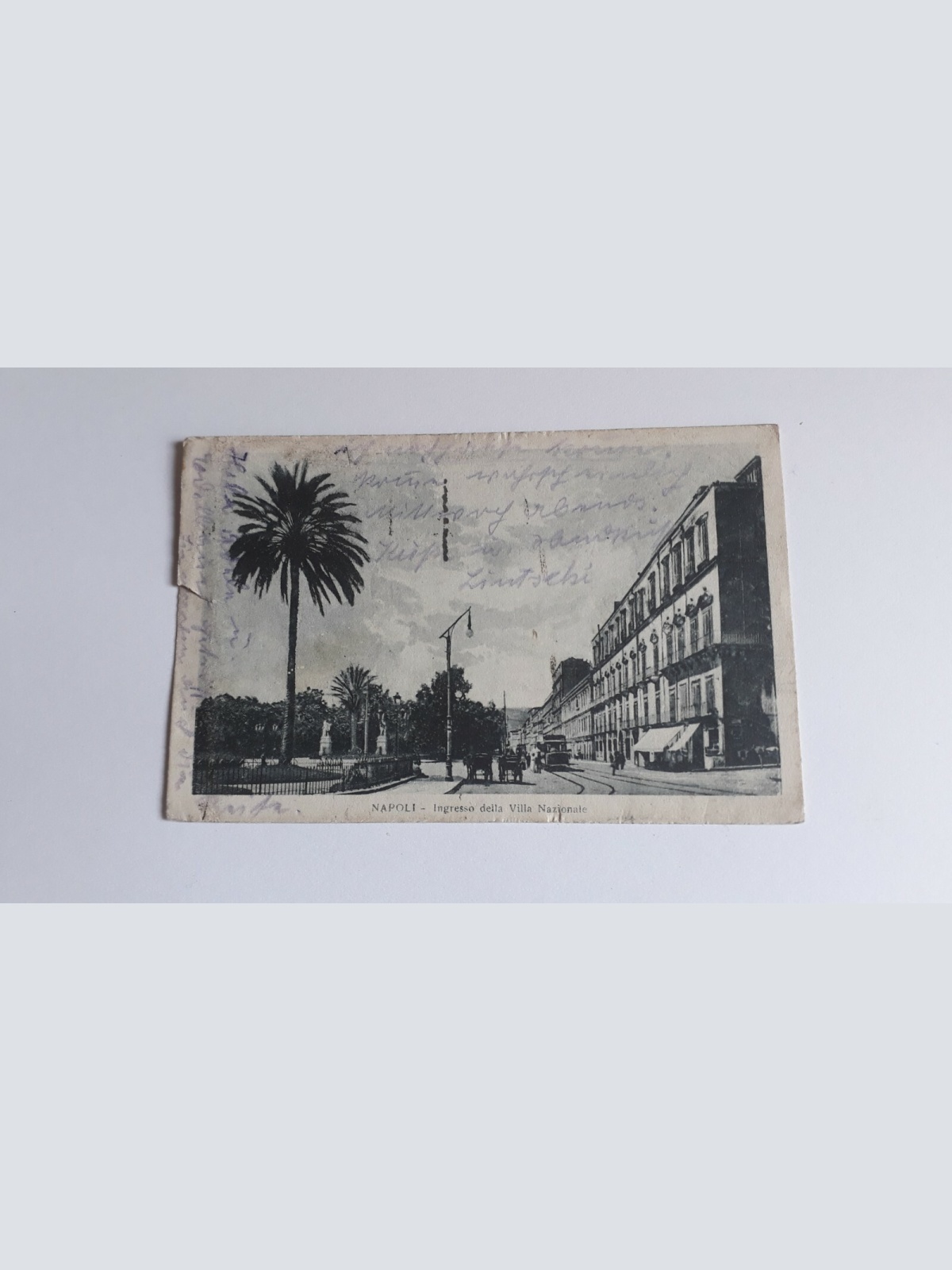 Napoli - Ingresso della Villa Nazionale.20314