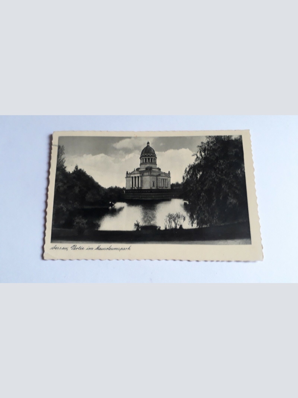 Dessau, Partie im Mausoleumspark.20116