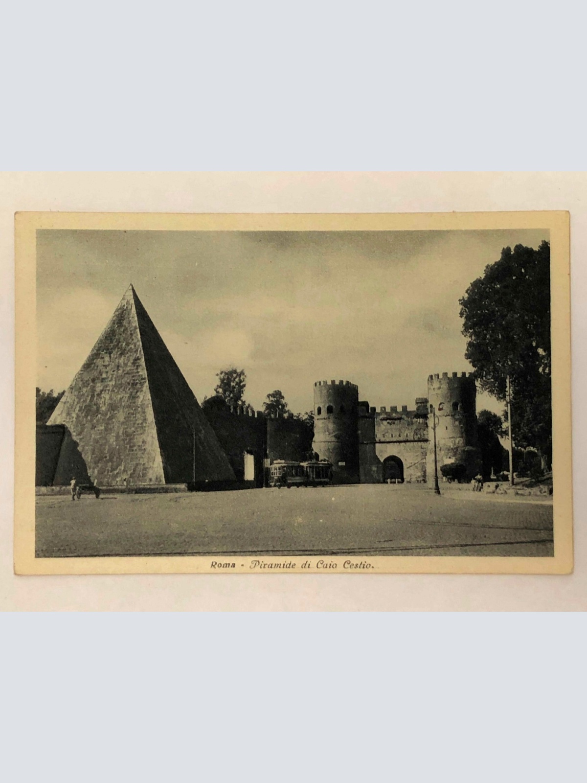 Roma Piramide di Caio Cestio 42087