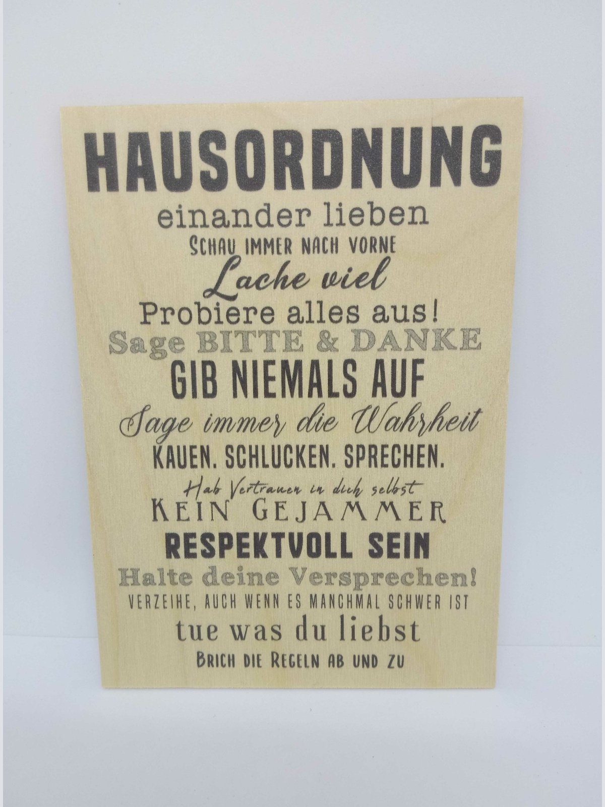 Holzpostkarte magnetisch Hausordnung Spruch s. Bild 14x10 Birkenholz 50292