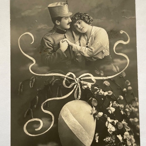 Herzlichen Ostergruß Krieg Soldat Uniform Frau Paar Ostern Ei 650139 K TH