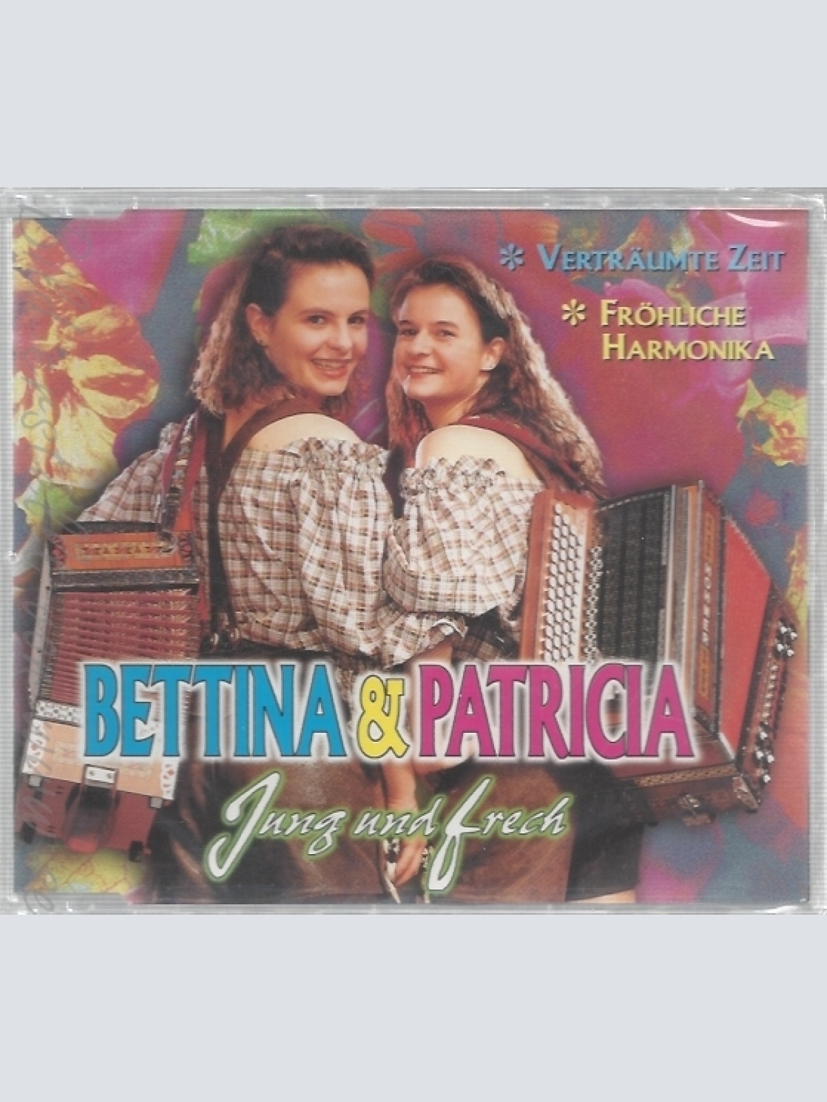 CD--BETTINA & PATRICIA -- --- JUNG UND FRECH