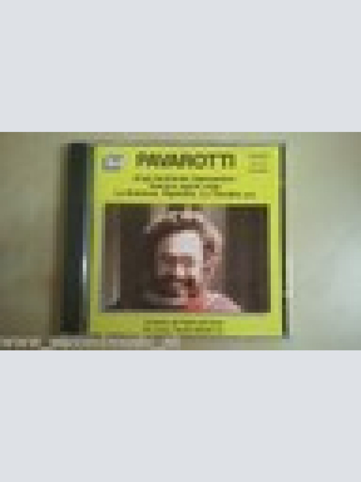 CD -PAVAROTTI--SINGT BERÜHMTE OPERNARIEN--ZYX-----ALBUM