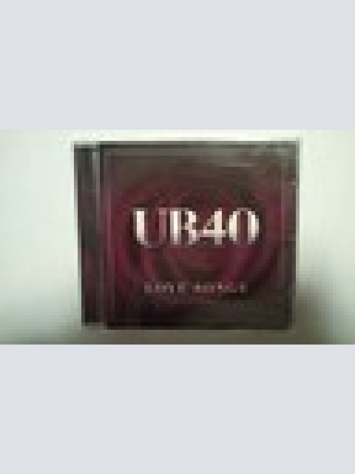 CD- UB 40 -- LOVE SONGS --ALBUM