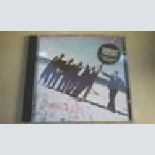 CD--FURY IN THE SLAUGHTERHOUSE--SECONDS TO FASS--------ALBUM