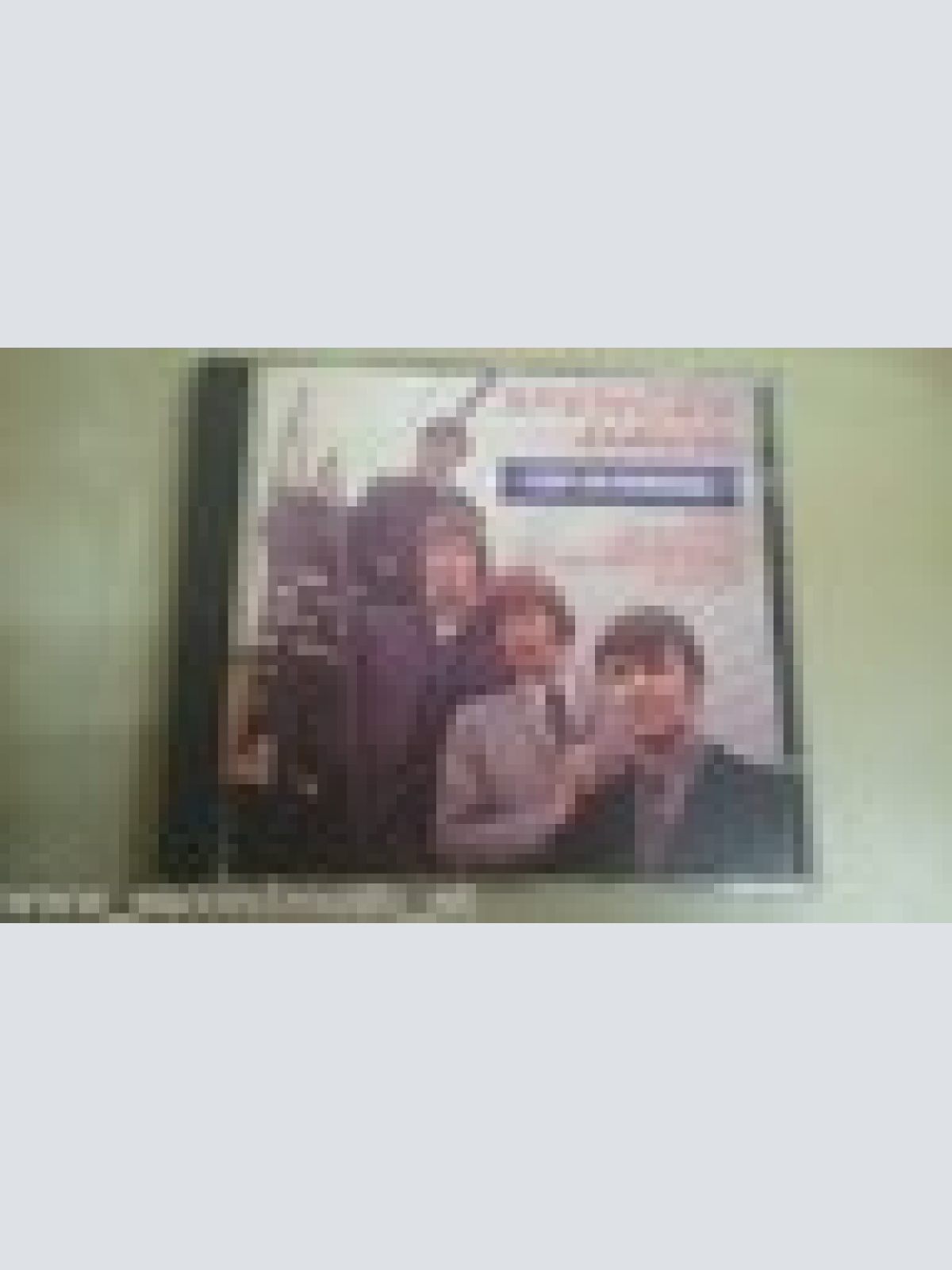 CD--SPENCER DAVIS--KEEP ON RUNNING   -ALBUM