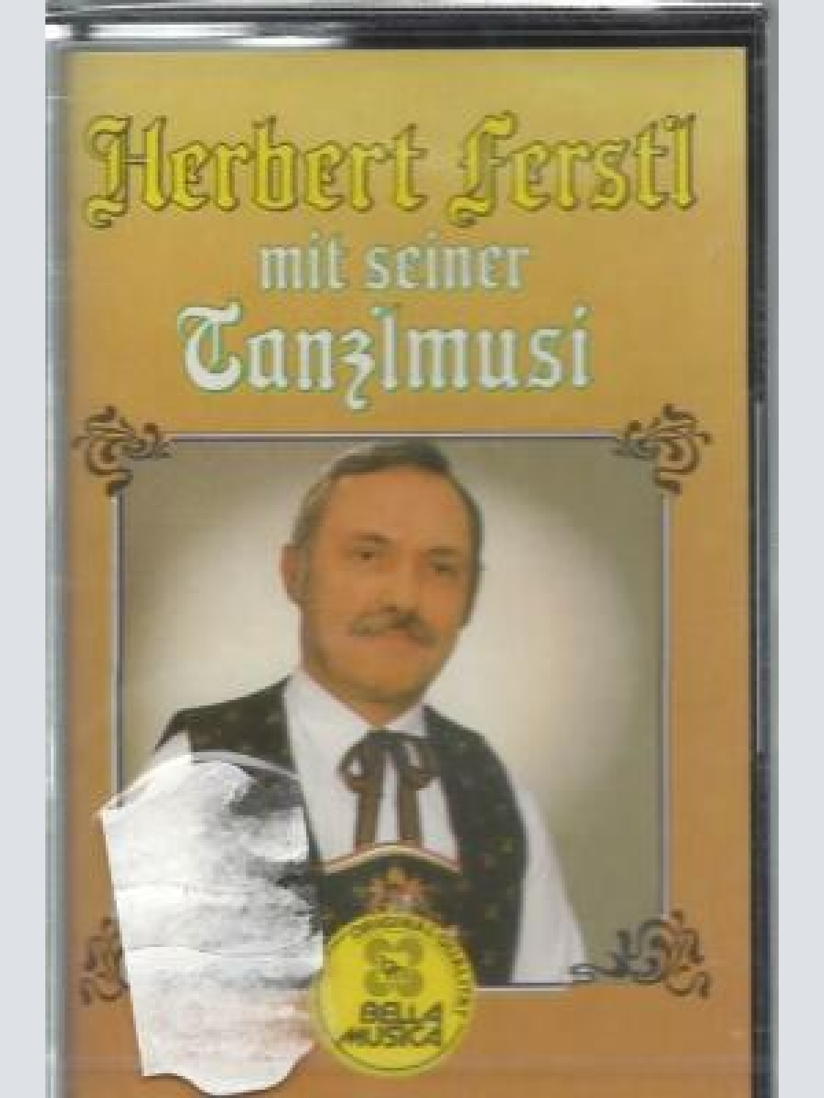 MC-Herbert Ferstl mit seiner Tanzlmusi
