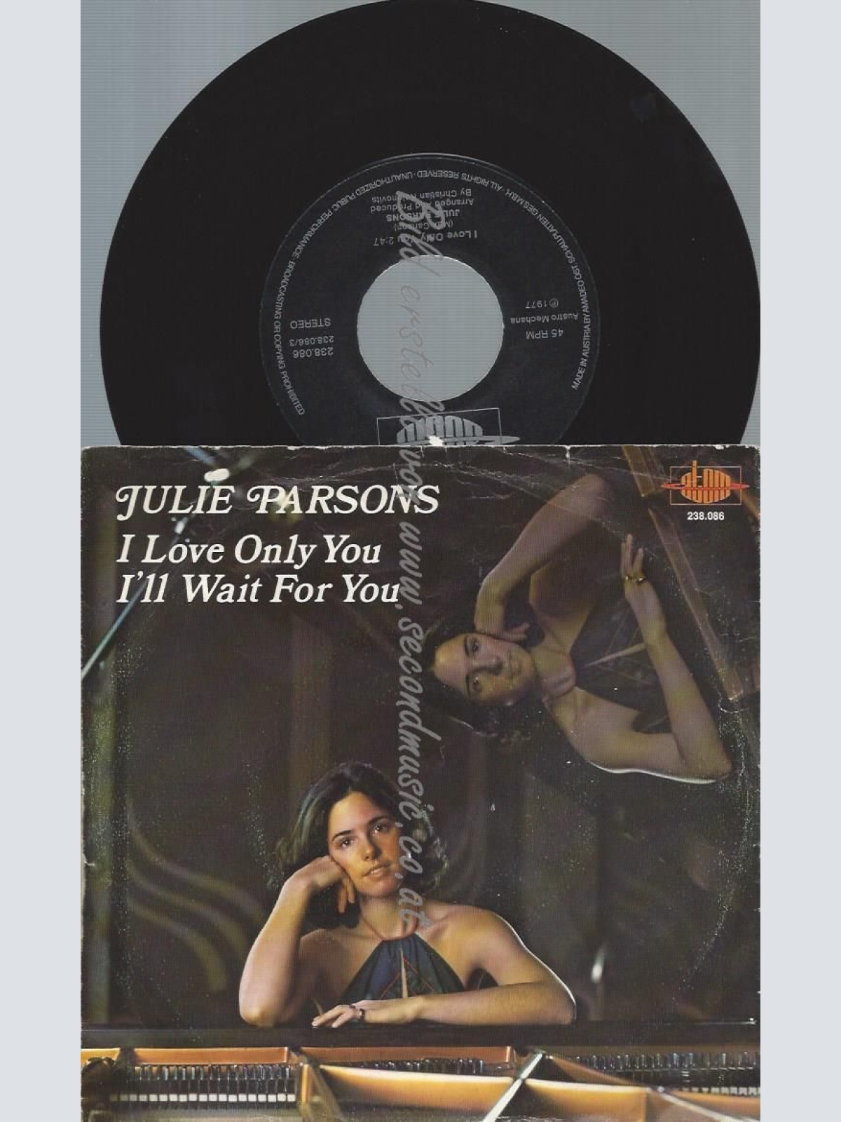 7"  Julie Parsons – I Love Only You // ATOM